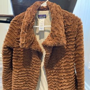 XS brown Patagonia coat